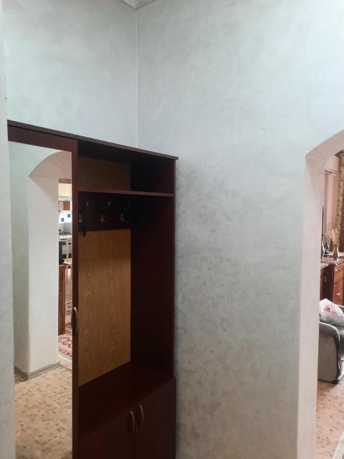 Apartment Shevchenko Panfilova Алма Ата Екстериор снимка