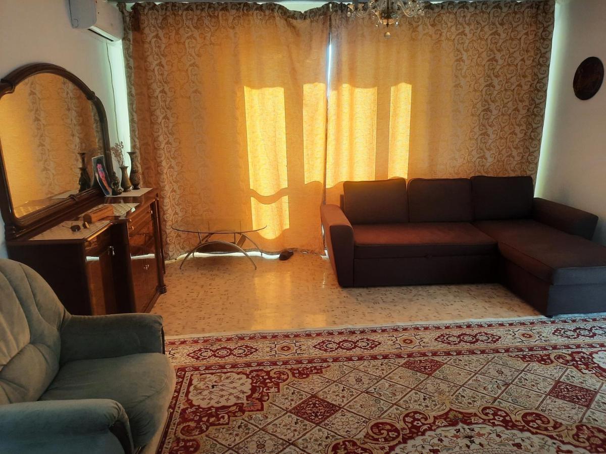 Apartment Shevchenko Panfilova Алма Ата Екстериор снимка
